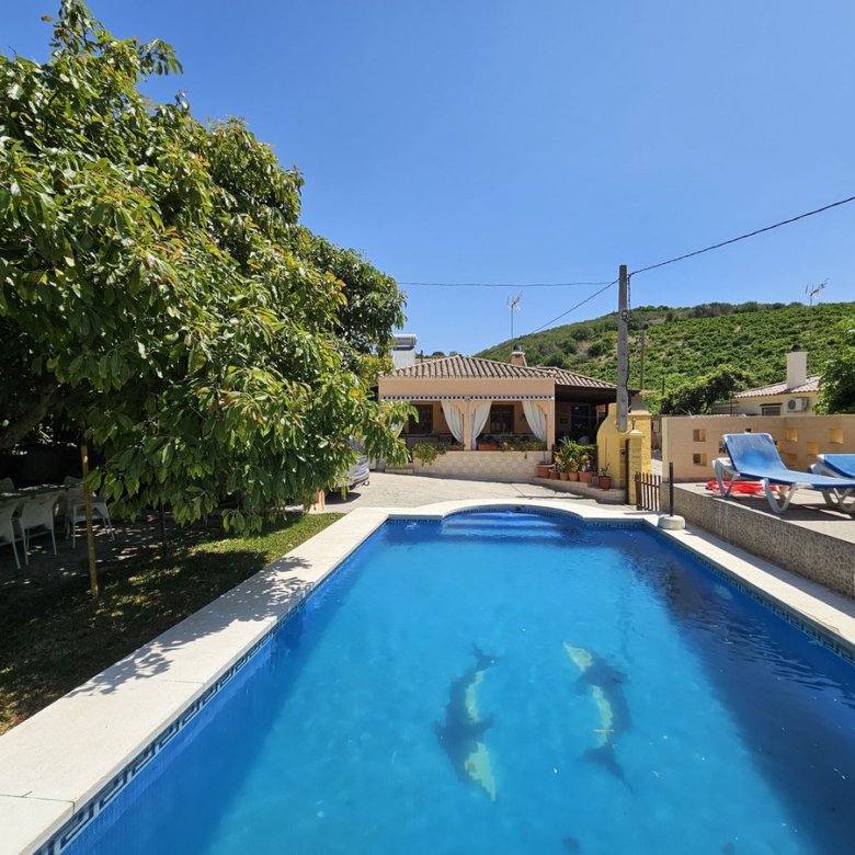 2 Bedroom 1 Bathroom Villa in Casares - Caza De Casa