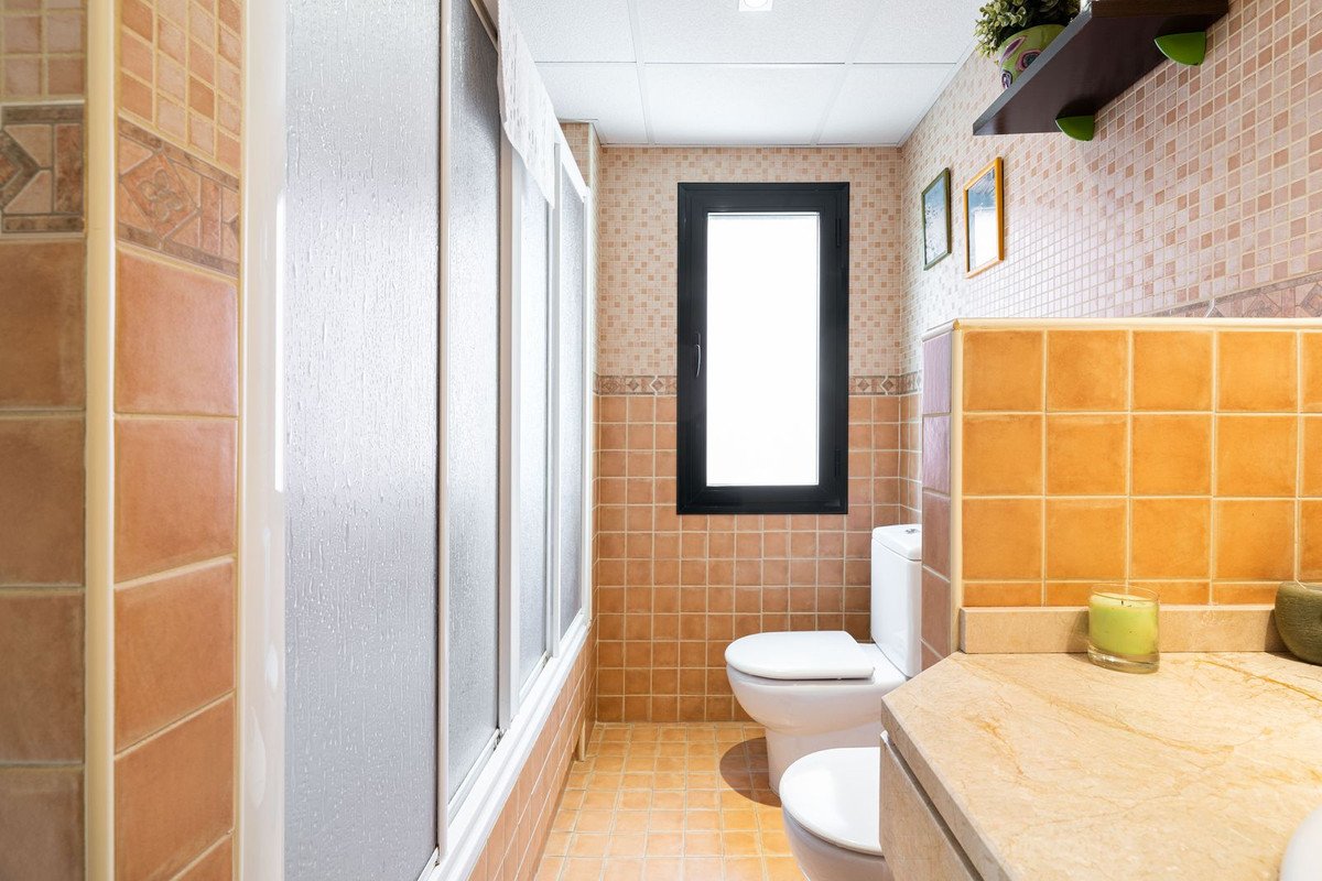 3 Bedroom 3 Bathroom Town House in Cancelada - Caza De Casa