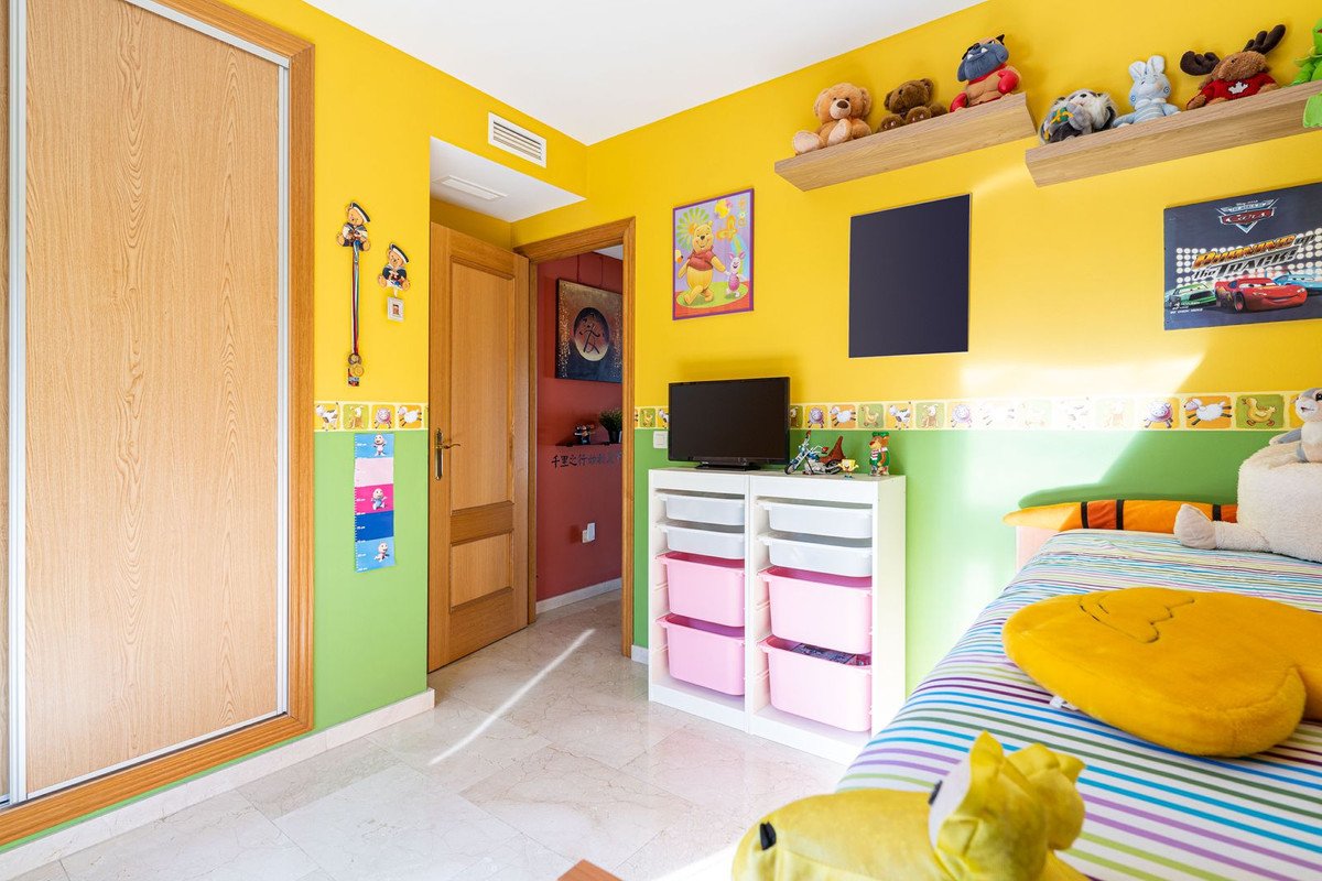 3 Bedroom 3 Bathroom Town House in Cancelada - Caza De Casa