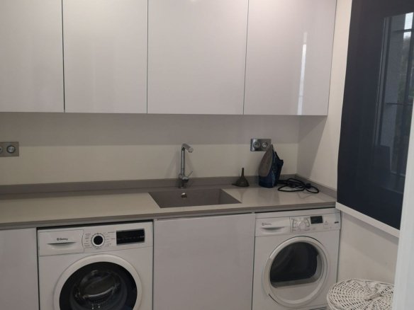 4 Bedroom 3 Bathroom Town House in Estepona - Caza De Casa
