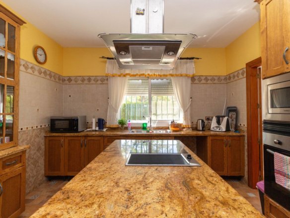 4 Bed 2 Bath Finca in Entrerrios - Caza De Casa