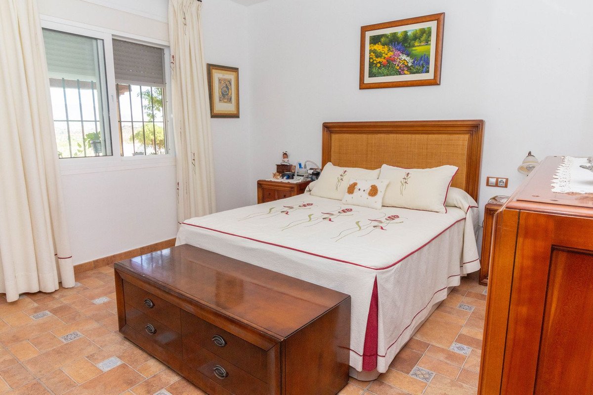 4 Bed 2 Bath Finca in Entrerrios - Caza De Casa