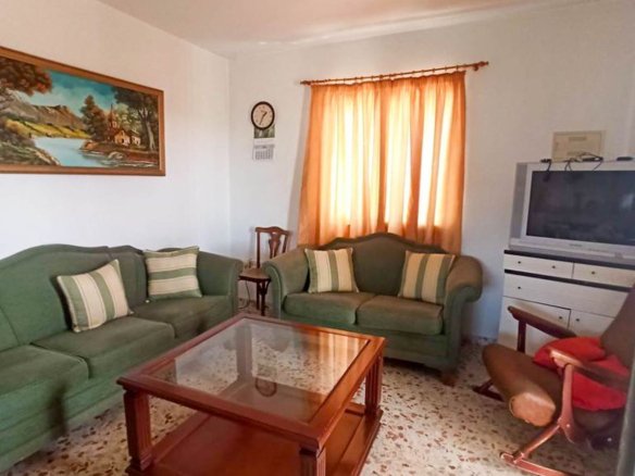 3 Bed 1 Bath Finca in Estepona - Caza De Casa