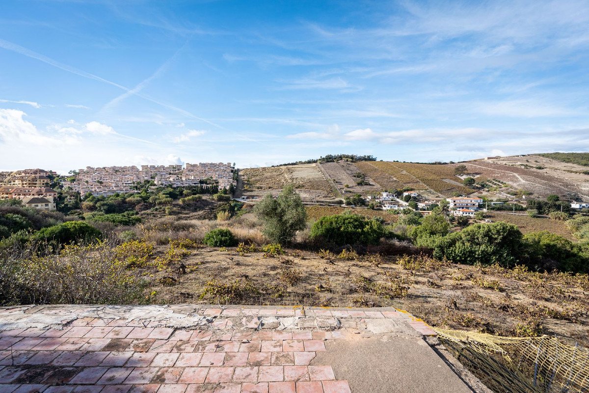 2 Bedroom 2 Bathroom Finca in Manilva - Caza De Casa