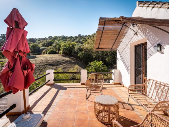 3 Bed 2 Bath Finca in Casares - Caza De Casa