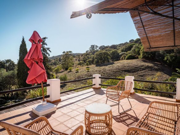 3 Bed 2 Bath Finca in Casares - Caza De Casa