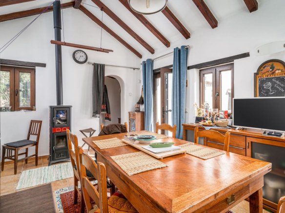 3 Bed 2 Bath Finca in Casares - Caza De Casa