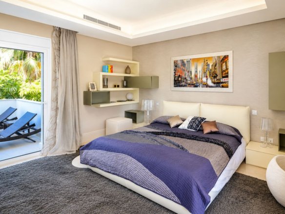 5 Bedroom 5 Bathroom Villa in Marbella - Caza De Casa
