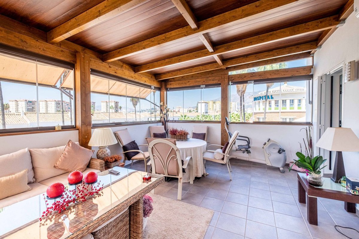 4 Bedroom 4 Bathroom Town House in Fuengirola - Caza De Casa