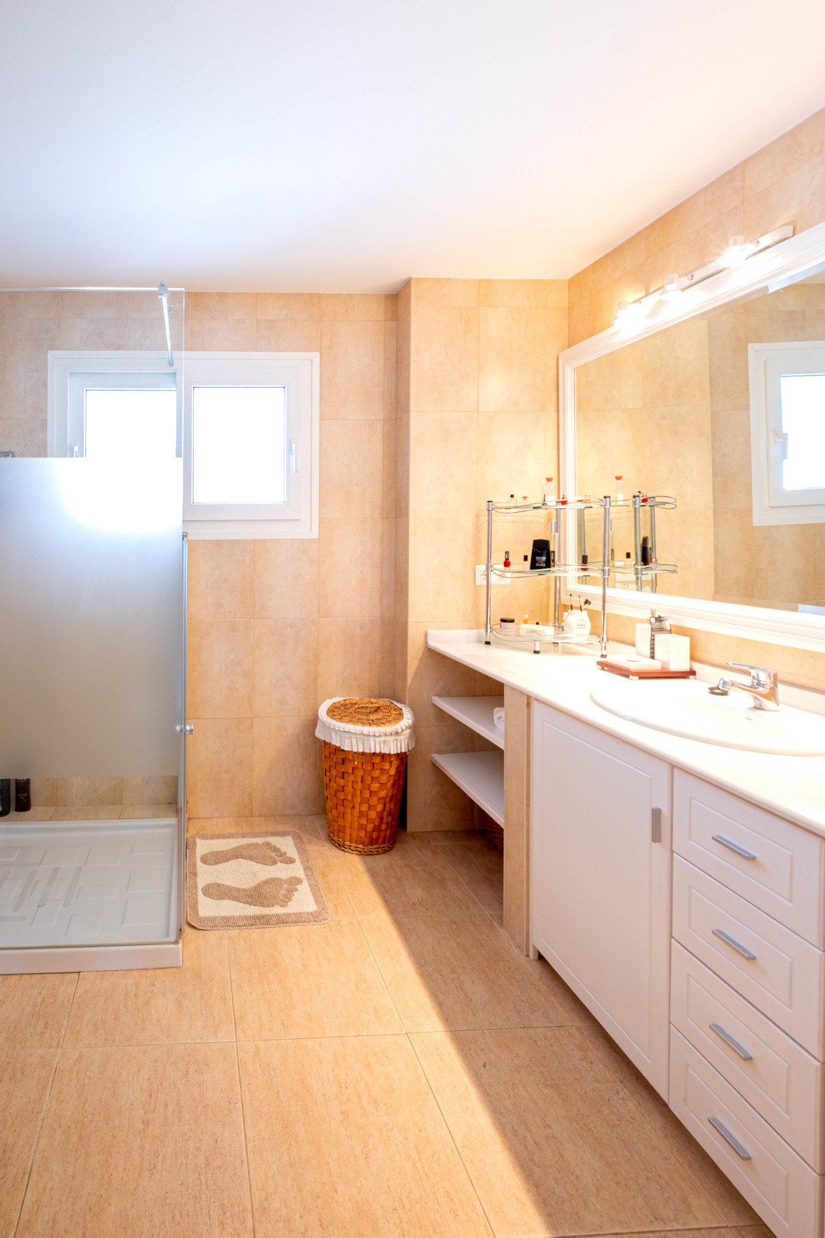 4 Bedroom 4 Bathroom Town House in Fuengirola - Caza De Casa
