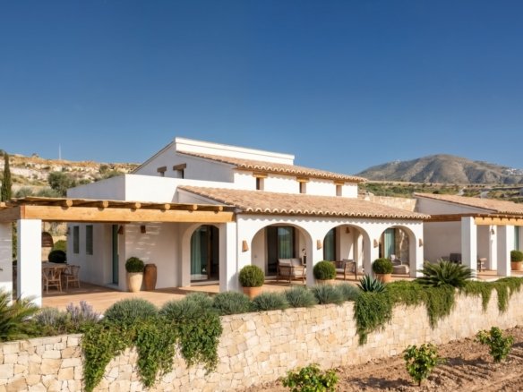 4 Bedroom 4 Bathroom finca in Moraira - Caza De Casa