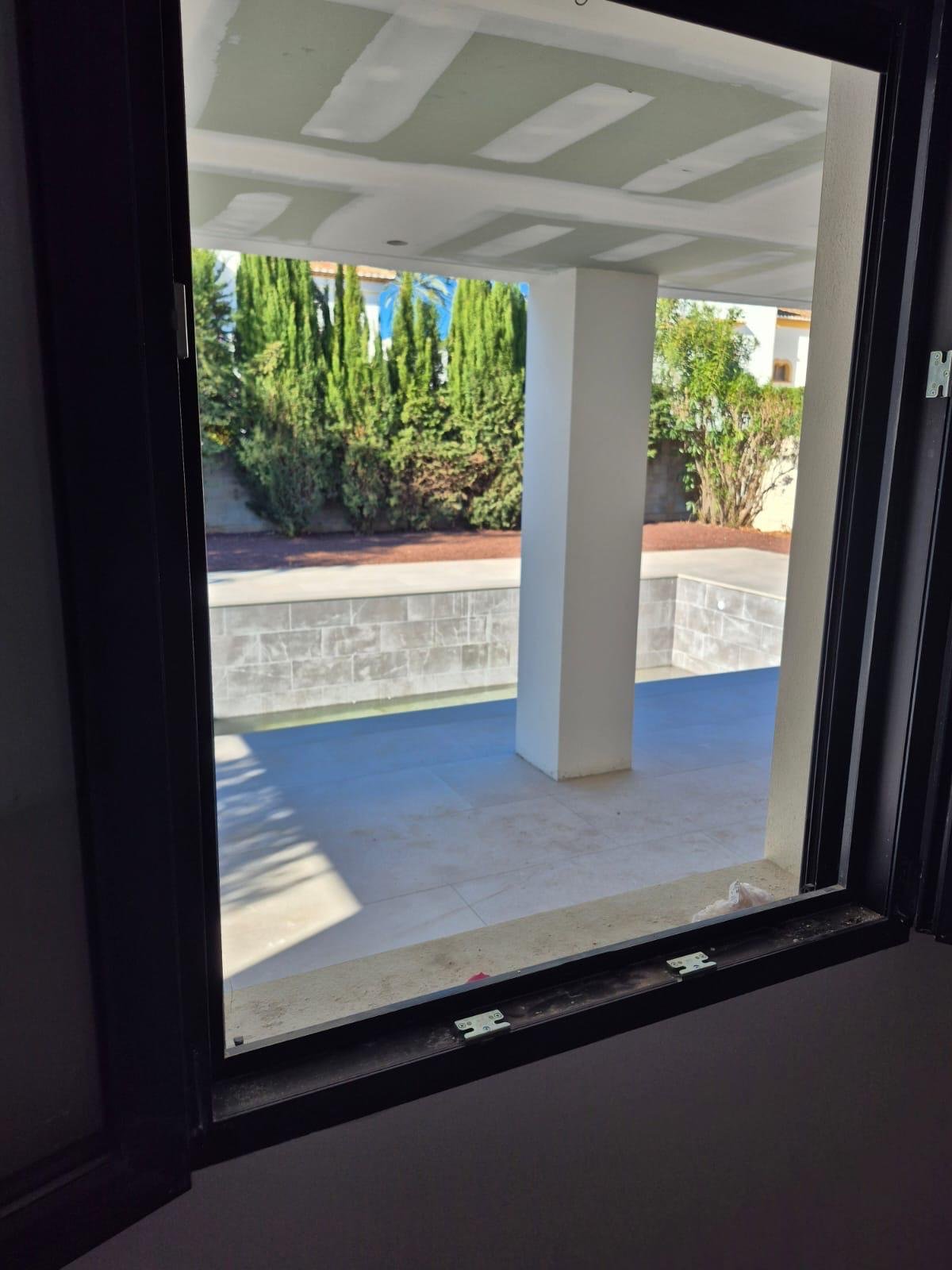 3 Bedroom 2 Bathroom Villa in Denia - Caza De Casa