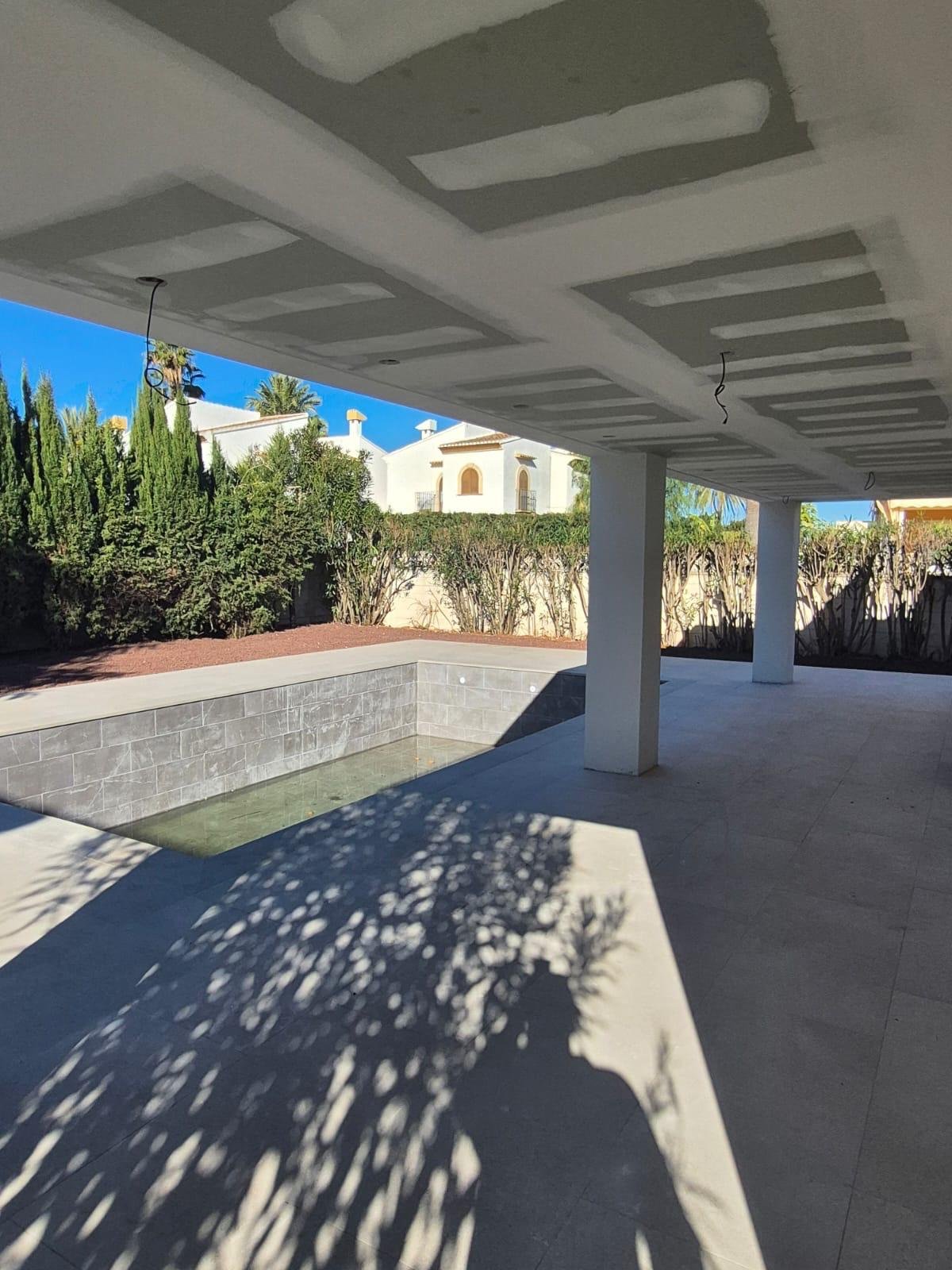 3 Bedroom 2 Bathroom Villa in Denia - Caza De Casa