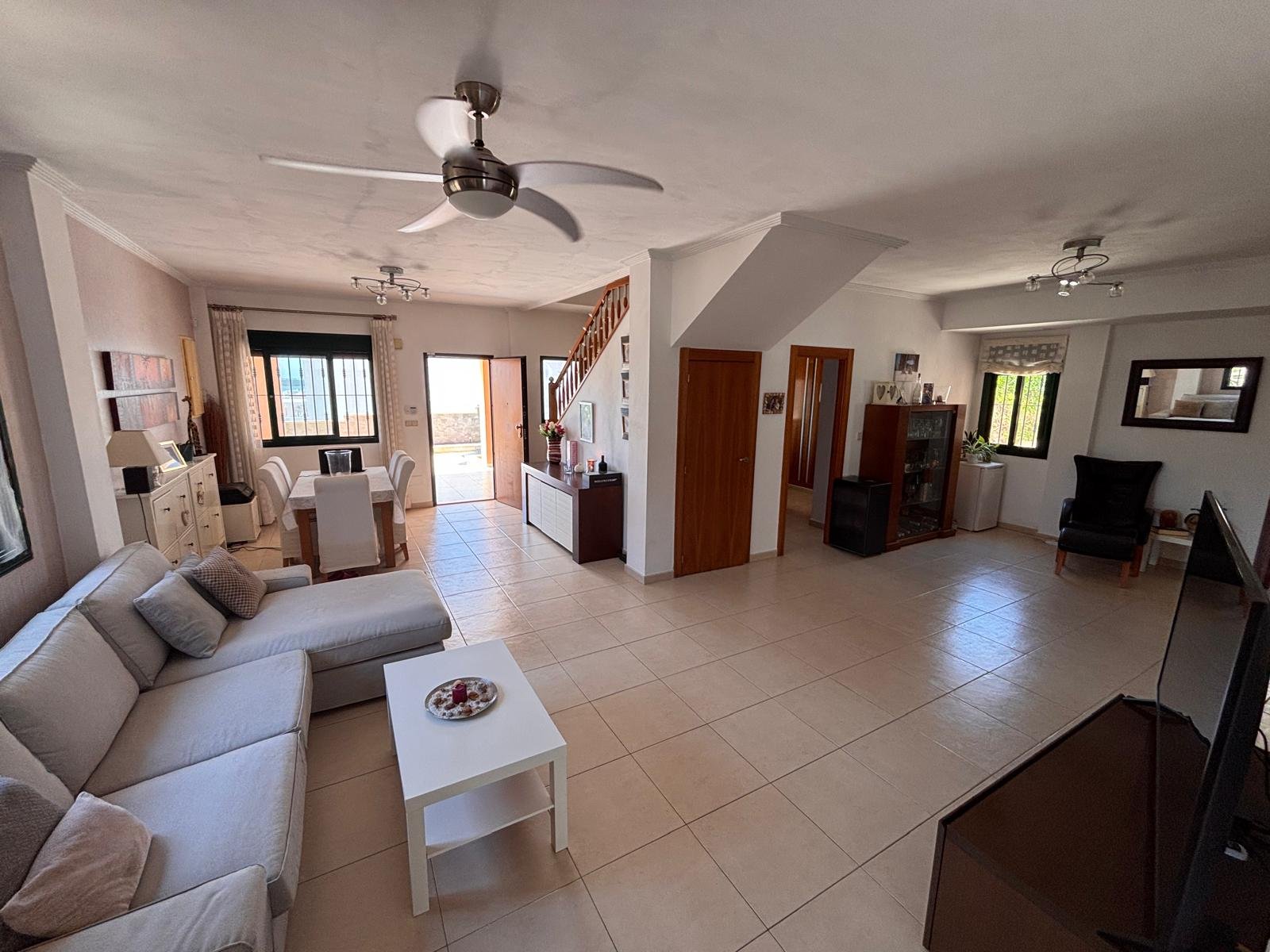 4 Bed 2 Bath Villa in Ciudad Quesada - Caza De Casa