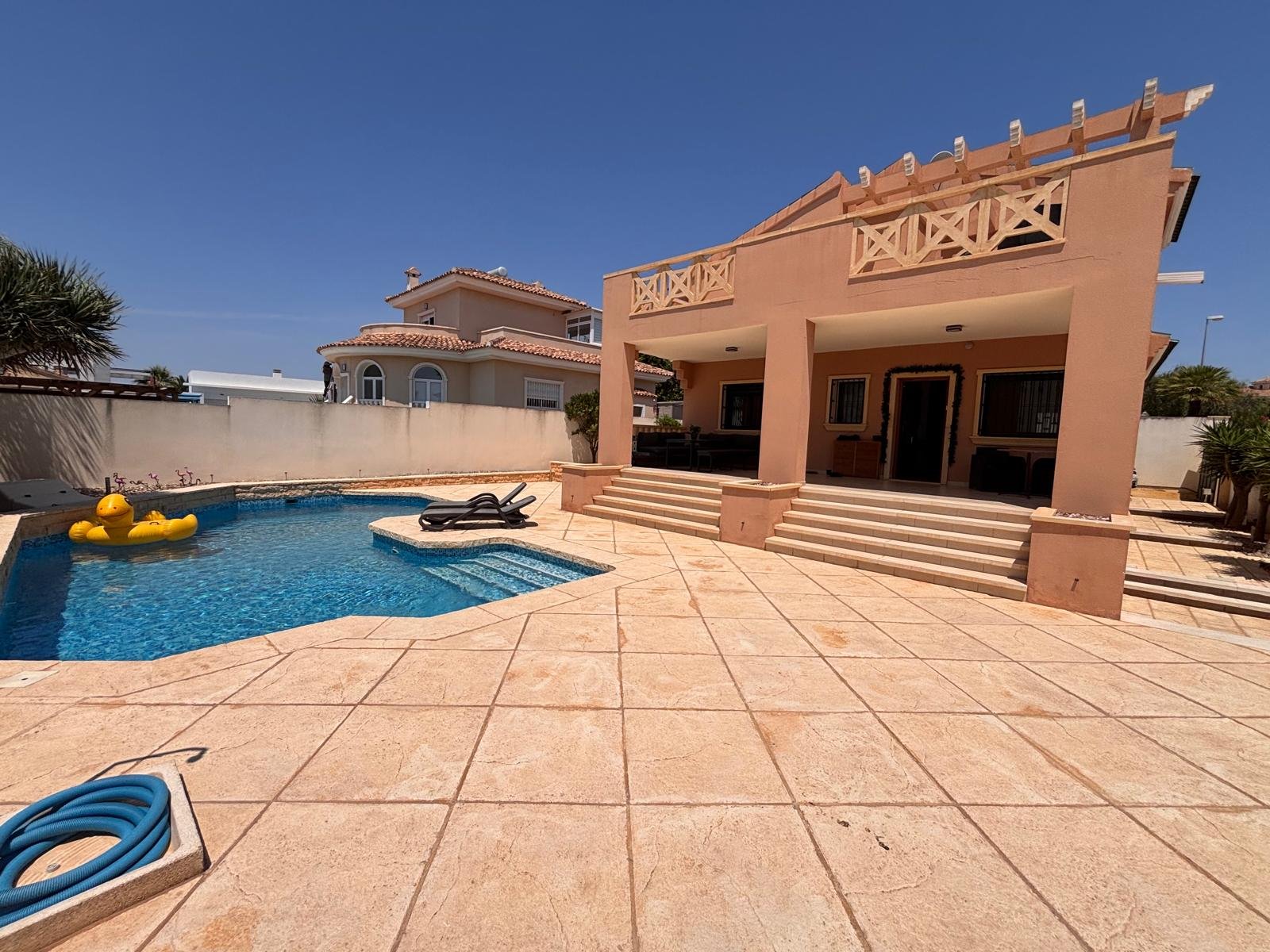 4 Bed 2 Bath Villa in Ciudad Quesada - Caza De Casa