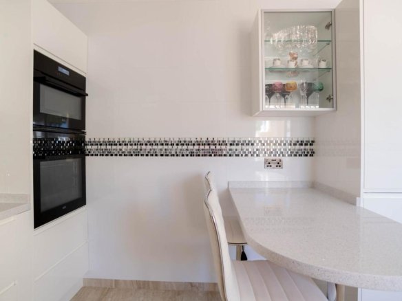 4 Bedroom 3 Bathroom Villa in San Miguel de Salinas - Caza De Casa