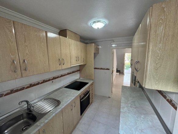 3 Bedroom 2 Bathroom Town House in Benijofar - Caza De Casa