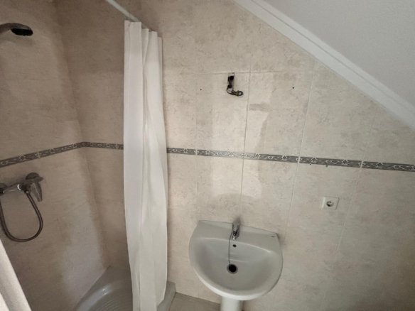 3 Bedroom 2 Bathroom Town House in Benijofar - Caza De Casa