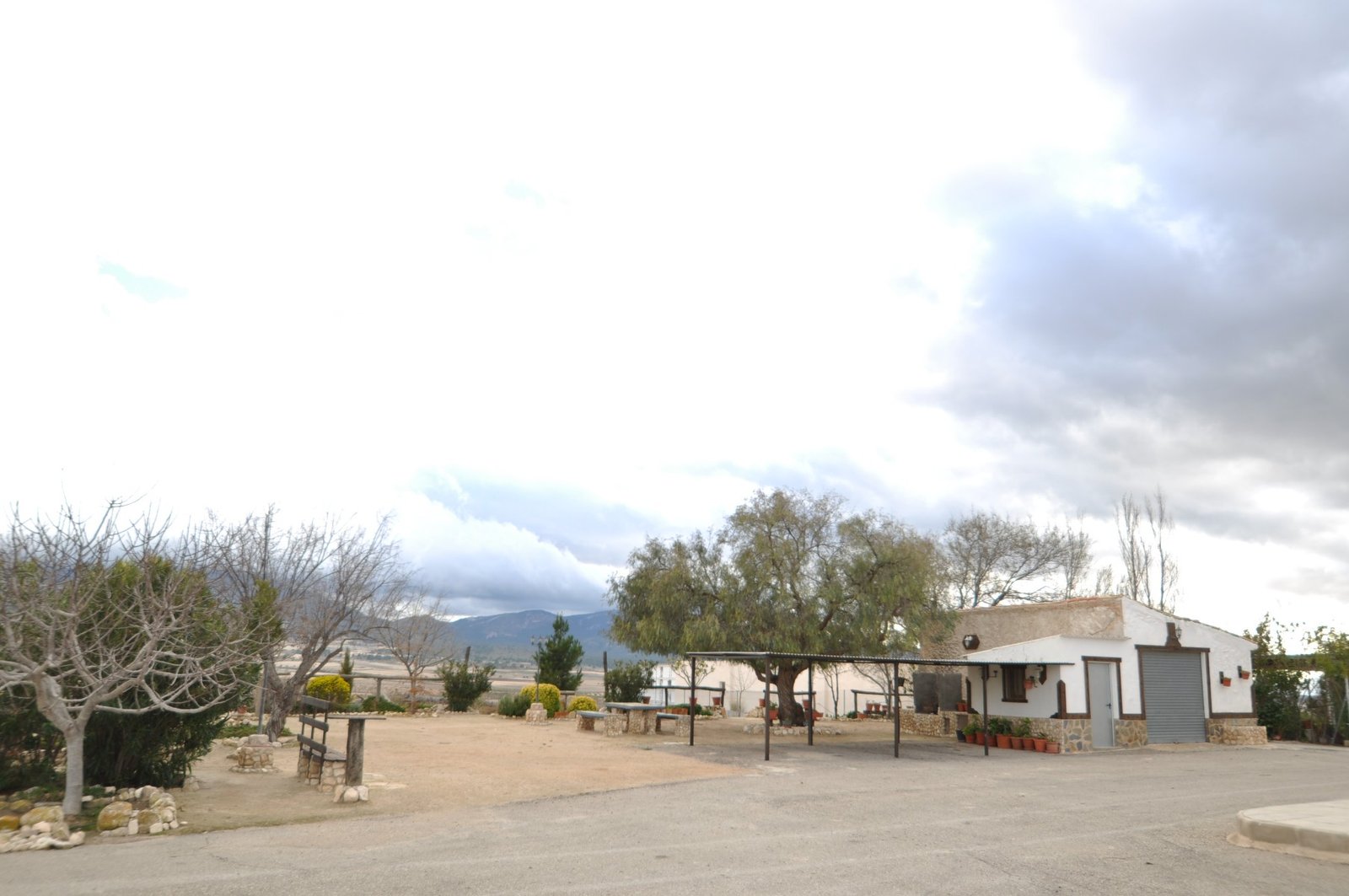 6 Bed 2 Bath Country House in Jumilla - Caza De Casa