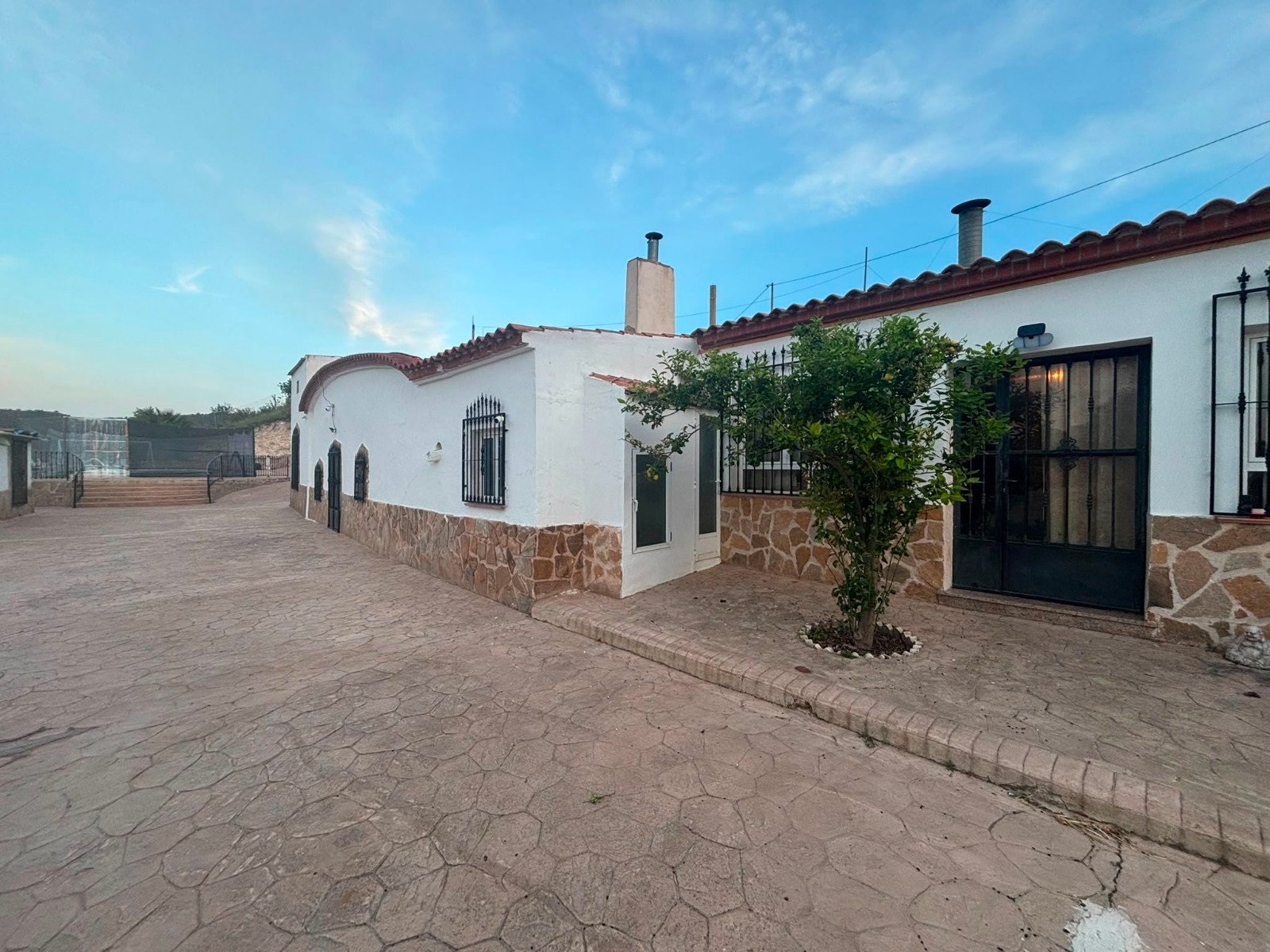 a4711a2e8dfaf887 6 Bedroom 1 Bathroom Villa in La Zarza - Caza De Casa