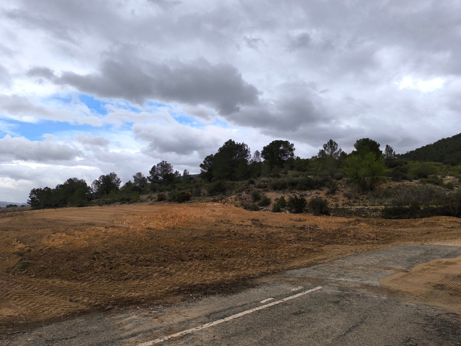 14,595 m² Land in Chinorlet - Caza De Casa
