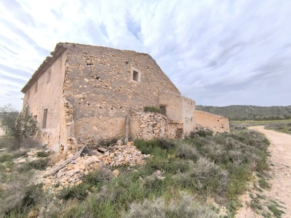8 Bed Other in Las Encebras - Caza De Casa