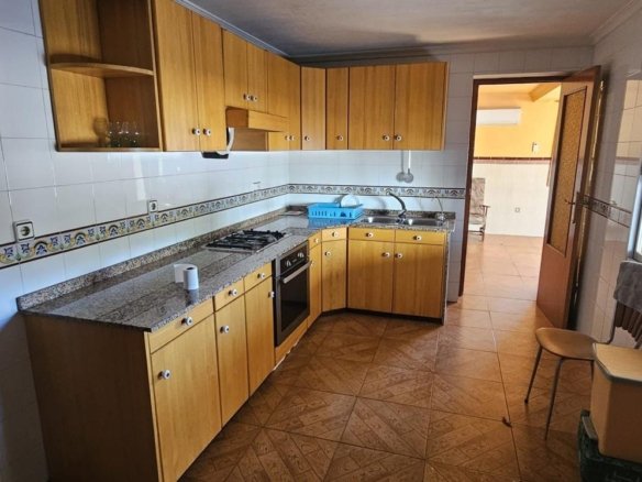 2 Bedroom 1 Bathroom Country House in Algueña - Caza De Casa