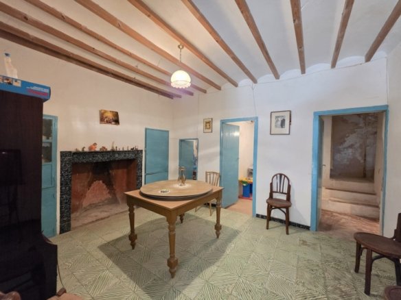 5 Bedroom 1 Bathroom Town House in La Canalosa - Caza De Casa