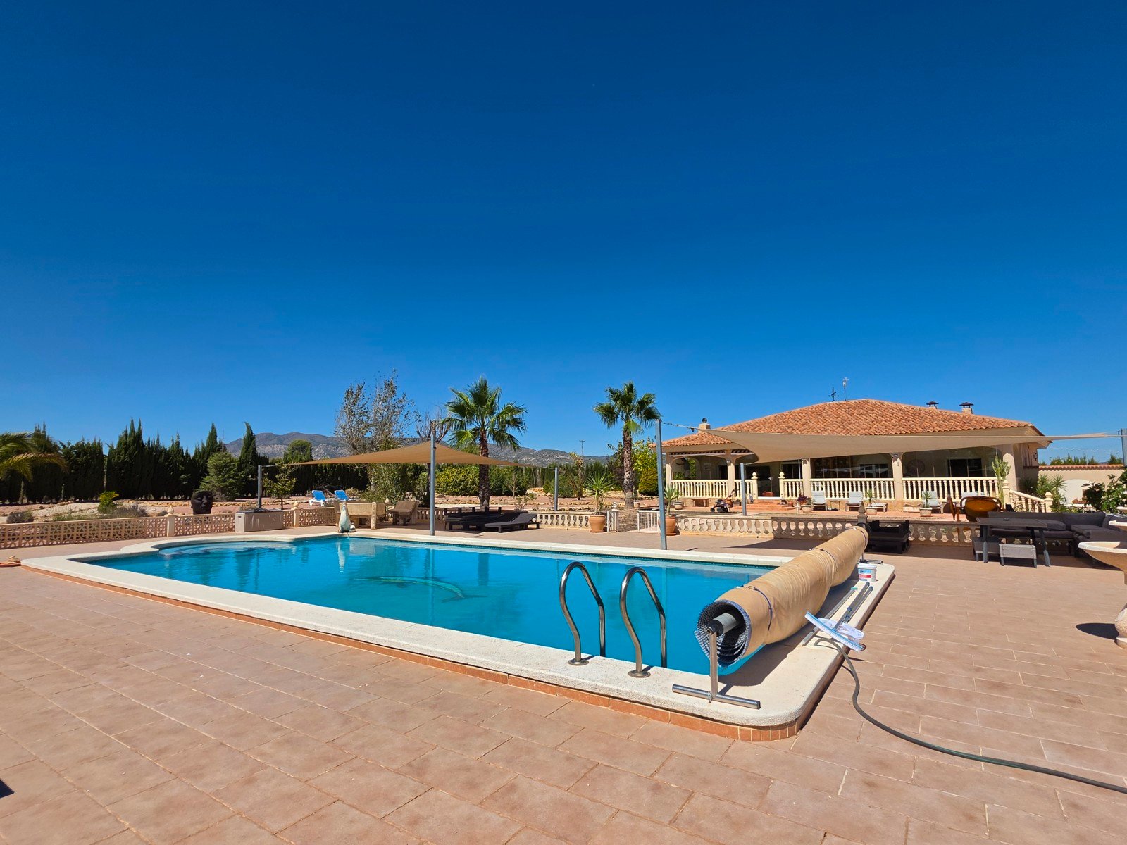 af3f6c57ef9541a4 4 Bedroom 4 Bathroom Villa in Pinoso - Caza De Casa