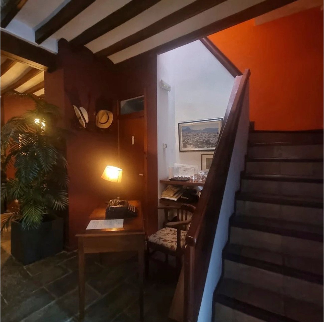 6 Bedroom 6 Bathroom Commercial in Relleu - Caza De Casa