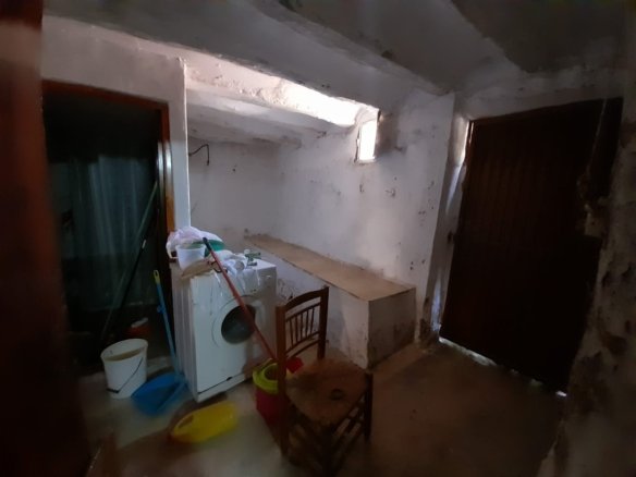 4 Bedroom 1 Bathroom Country House in Pinoso - Caza De Casa