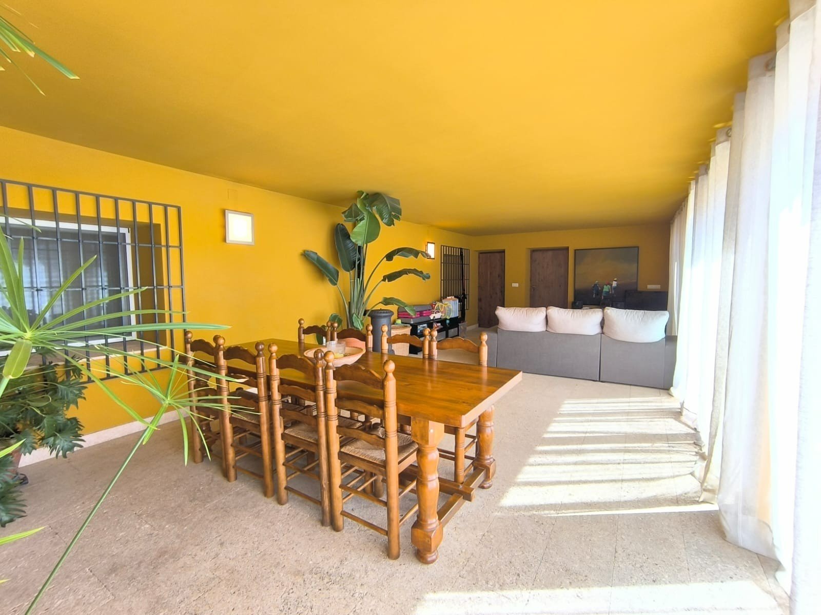 4 Bedroom 2 Bathroom Country House in Villena - Caza De Casa