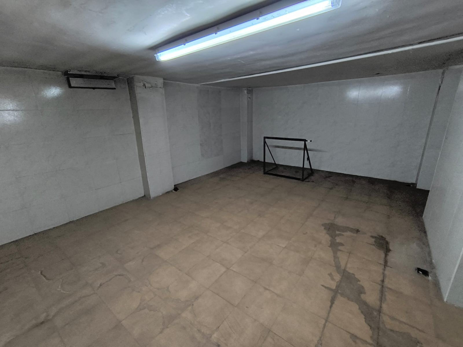6 Bedroom 2 Bathroom Commercial in Yecla - Caza De Casa