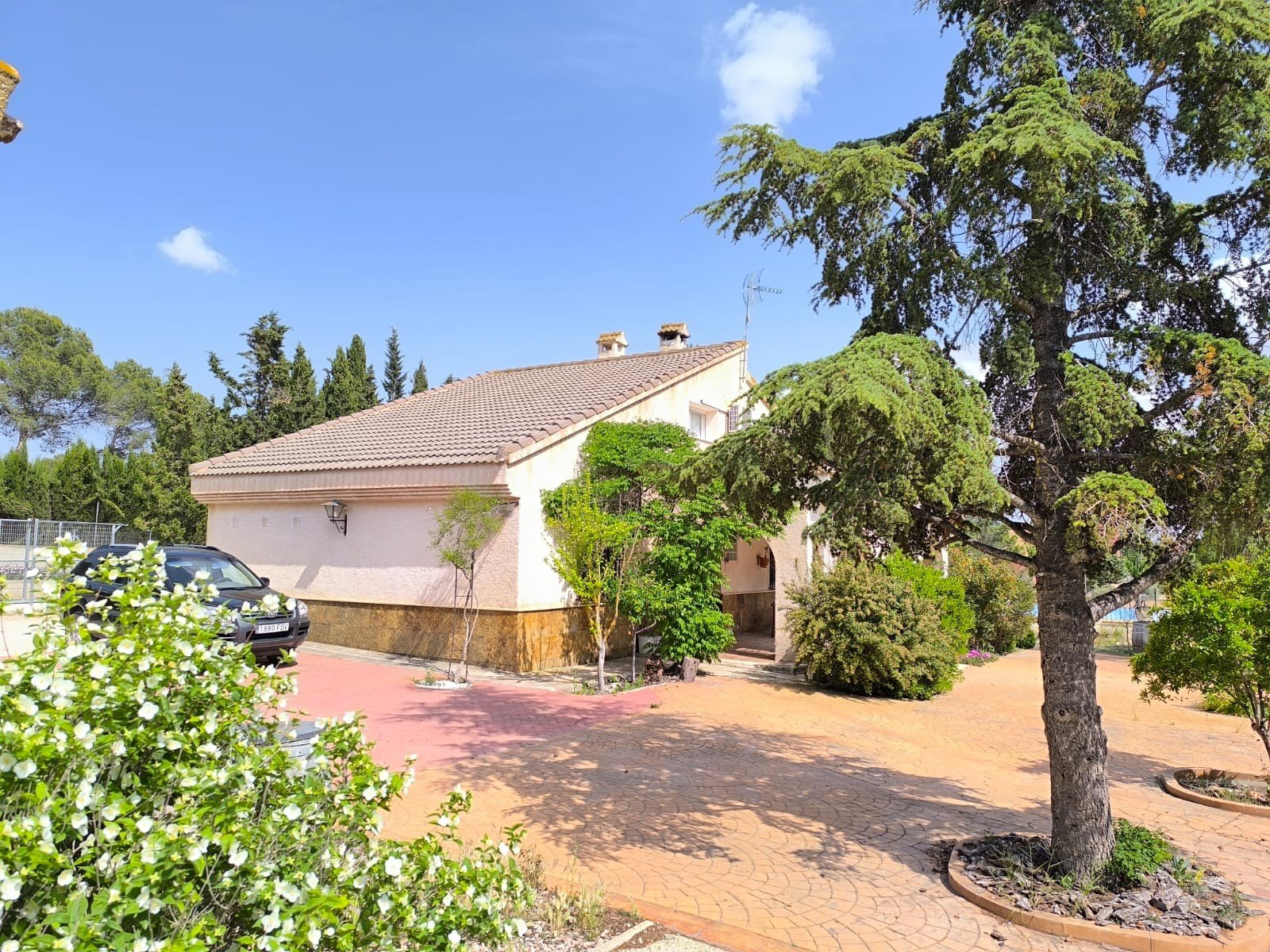 5 Bedroom 2 Bathroom Villa in Yecla - Caza De Casa