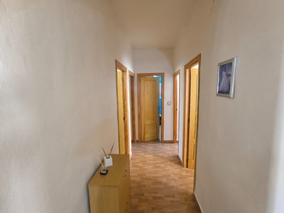 4 Bed 2 Bath Country House in Yecla - Caza De Casa