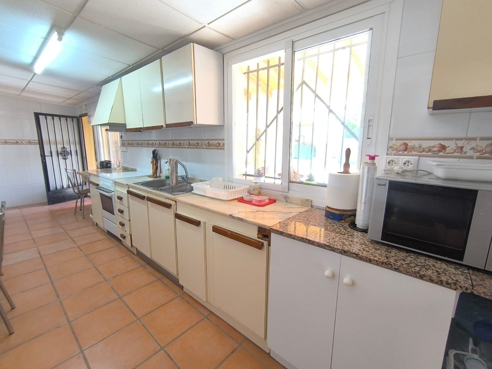 ba5aaa2d13a9dedb 5 Bedroom 1 Bathroom Country House in Monóvar/Monóver - Caza De Casa