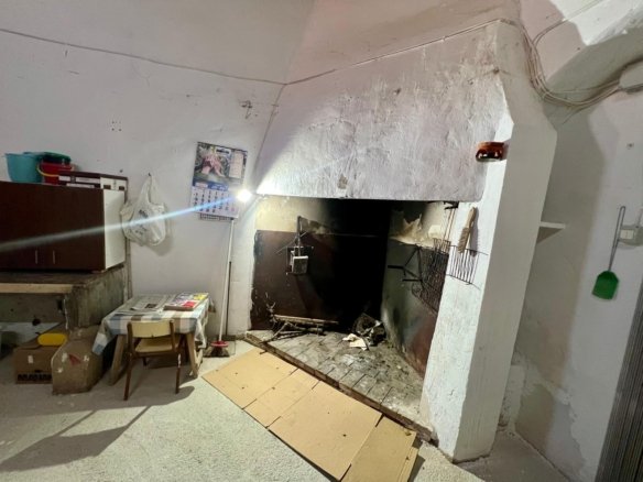 6 Bedroom 1 Bathroom Country House in Monóvar/Monóver - Caza De Casa