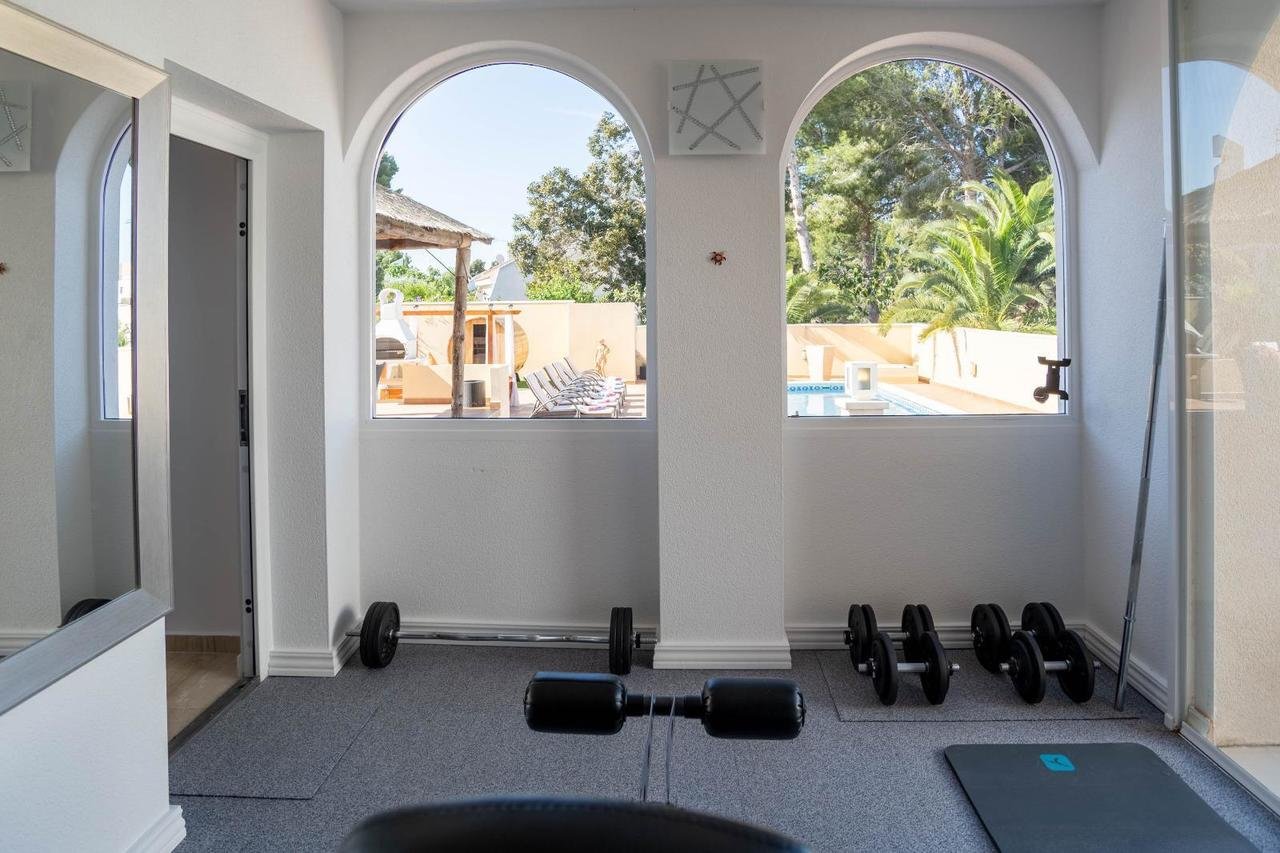 ba853987-04a4-4384-9abb-a78744ac2423_xlarge 4 Bedroom 3 Bathroom Villa in San Miguel de Salinas - Caza De Casa