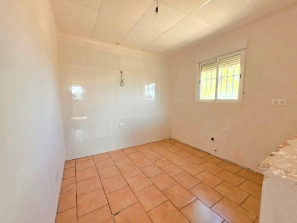 3 Bedroom 1 Bathroom Country House in Jumilla - Caza De Casa