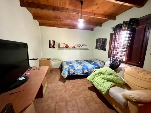 4 Bed 1 Bath Country House in Pinoso - Caza De Casa
