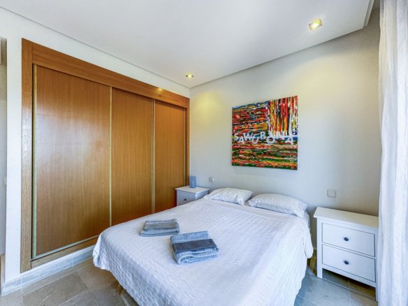 4 Bedroom 3 Bathroom Town House in Manilva - Caza De Casa