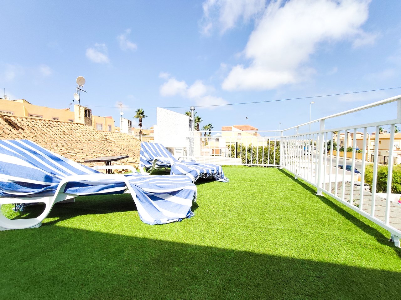 3 Bed 1 Bath Town House in Playa Flamenca - Caza De Casa