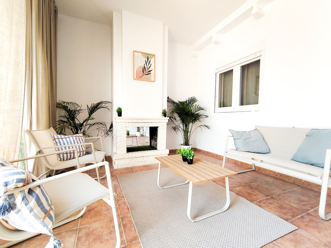 3 Bed 1 Bath Town House in Playa Flamenca - Caza De Casa