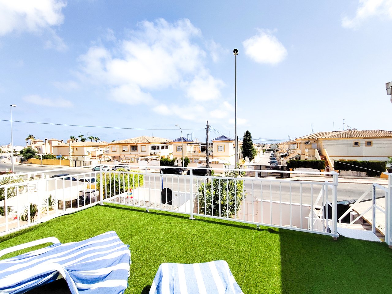 3 Bed 1 Bath Town House in Playa Flamenca - Caza De Casa