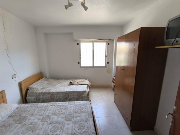 5 Bed 2 Bath Country House in Abaran - Caza De Casa