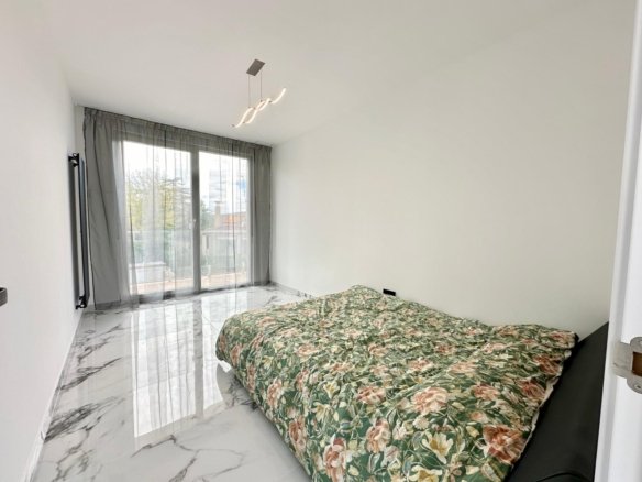 5 Bedroom 3 Bathroom Villa in Petrer - Caza De Casa