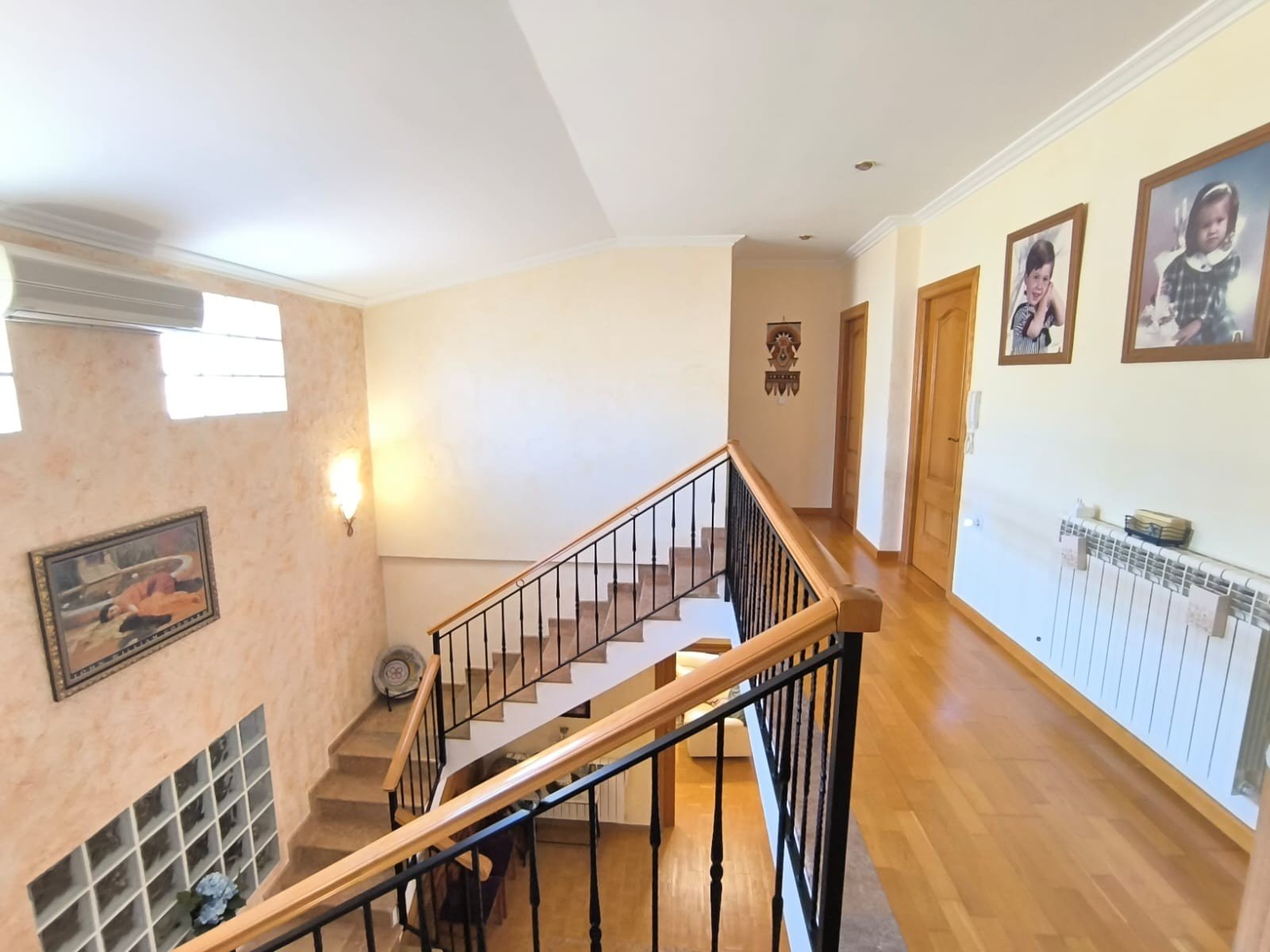 c33a2941de7e1abc 6 Bedroom 3 Bathroom Villa in Yecla - Caza De Casa