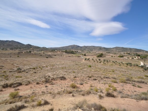 4 Bedroom Country House in Monóvar/Monóver - Caza De Casa