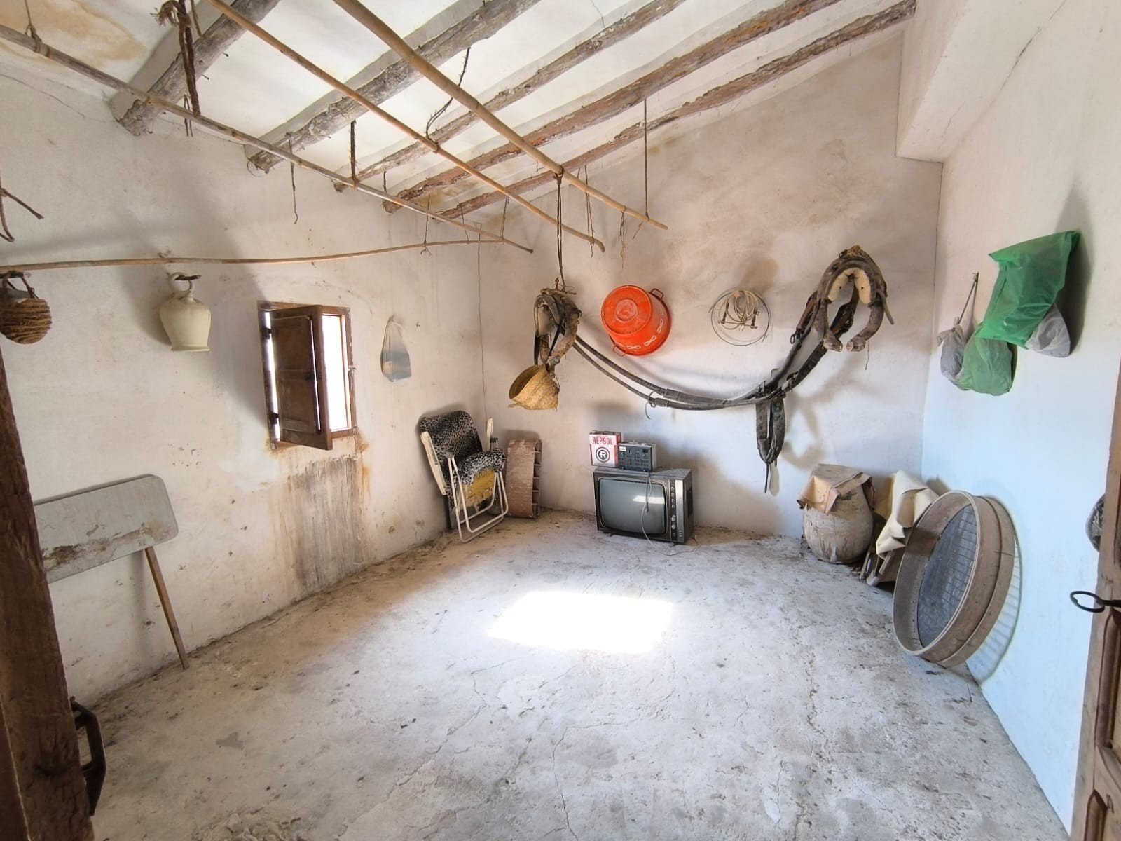 6 Bed 2 Bath Country House in Jumilla - Caza De Casa