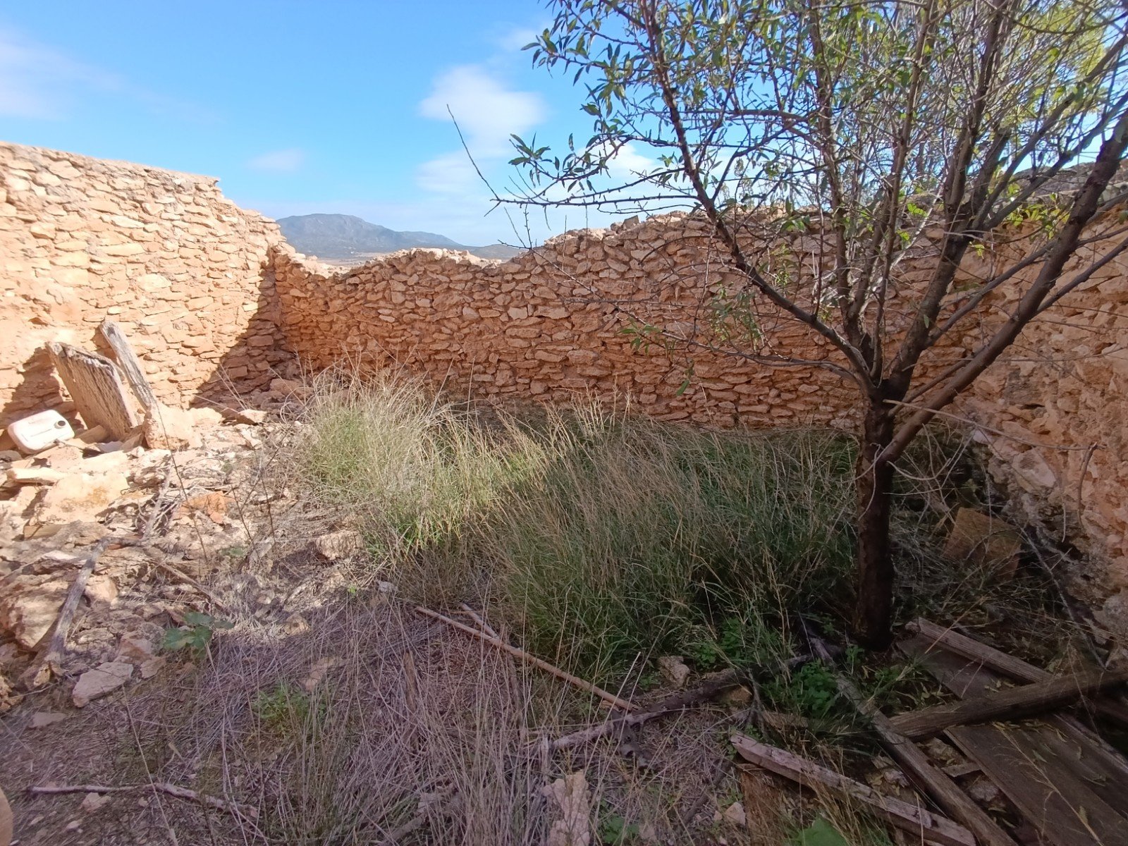 2 Bedroom Other in Yecla - Caza De Casa